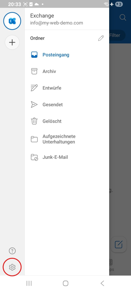 Outlook-App mit ausgewählter Schaltfläche „Einstellungen“